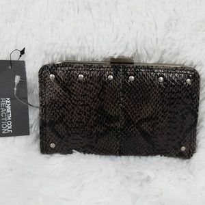 NWT Kenneth Cole Reaction Pyth On Pyth Off Wallet